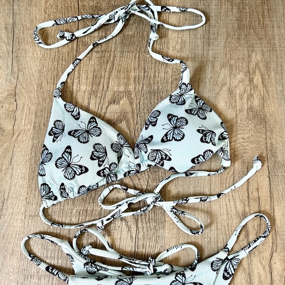 ZAFUL turquoise butterfly bikini set size 6. - Picture 10 of 11